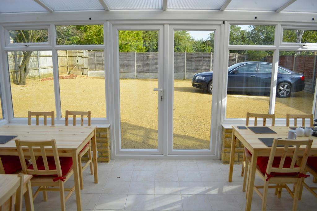 Winston Guesthouse Bicester Luaran gambar